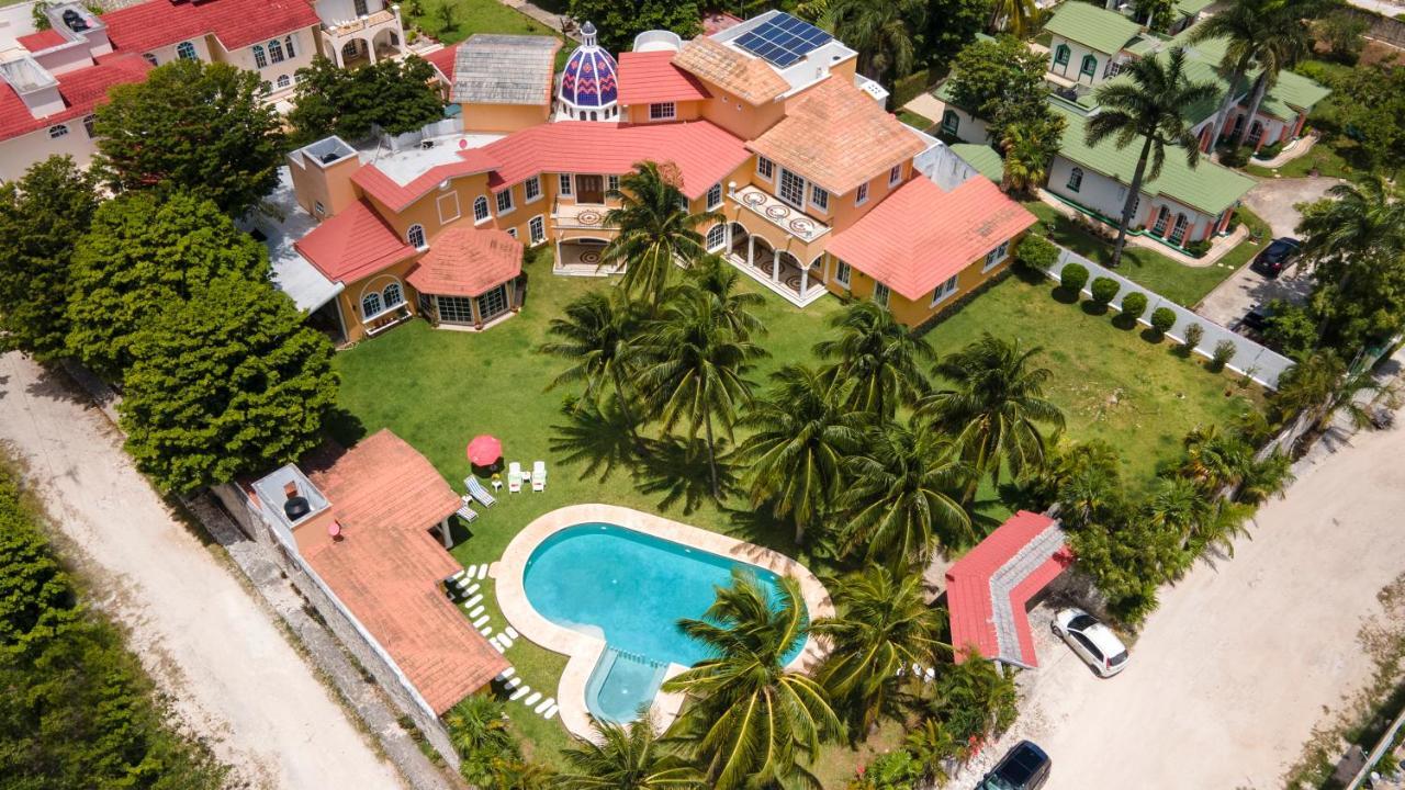 Flores Ferienhaus *